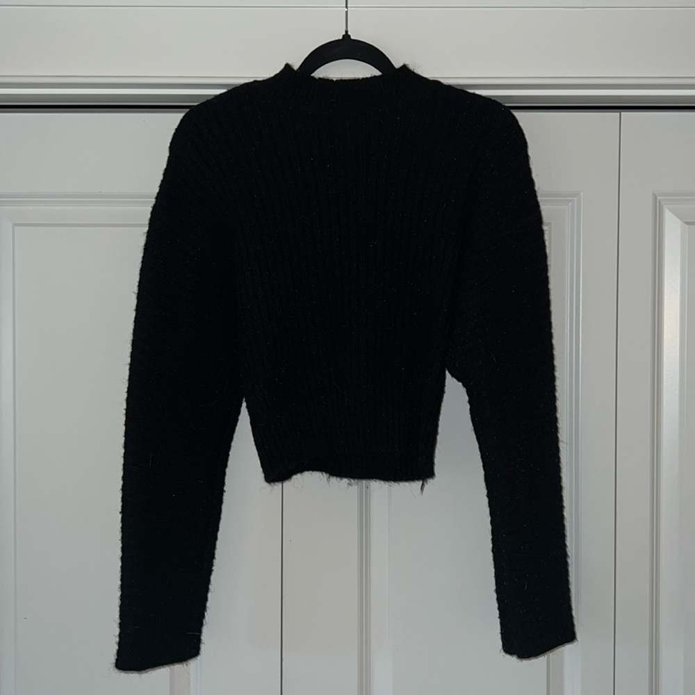 Forever 21 Mock Neck Crop Sweater